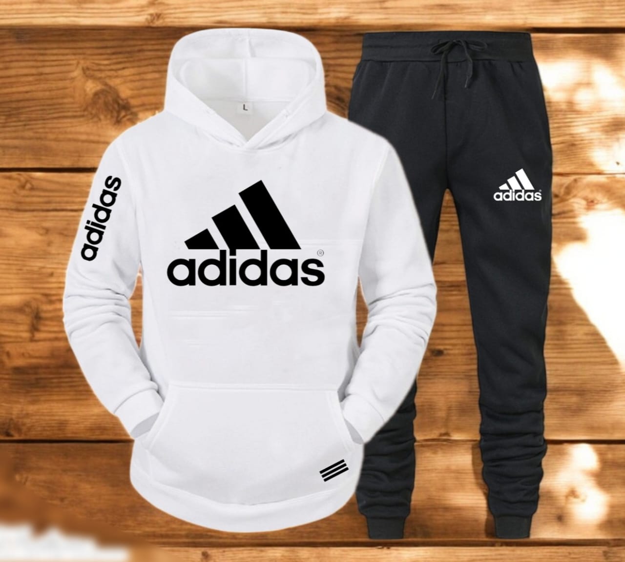 WHITE HOODED TRACK SUIT.